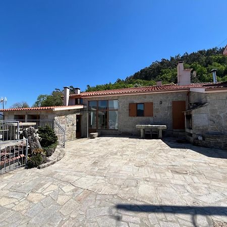 Casa Da Lage - Geres - Piscina Privada - Vistas Rio, Campo E Montanha Exterior photo