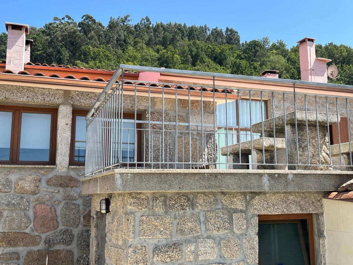 Casa Da Lage - Geres - Piscina Privada - Vistas Rio, Campo E Montanha Exterior photo