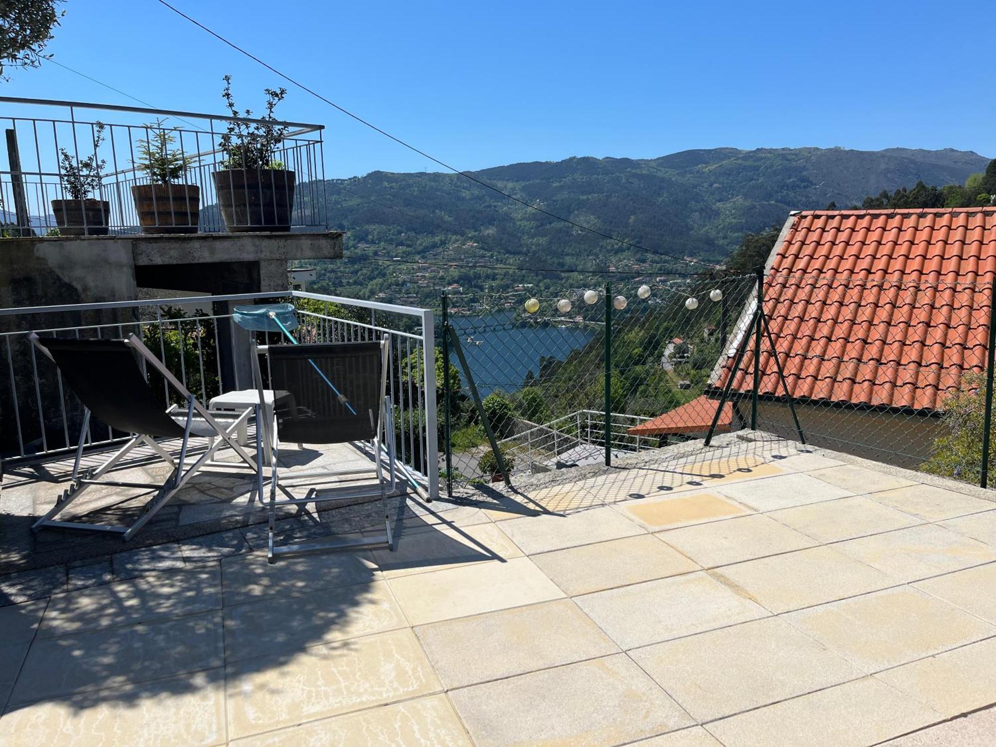 Casa Da Lage - Geres - Piscina Privada - Vistas Rio, Campo E Montanha Exterior photo